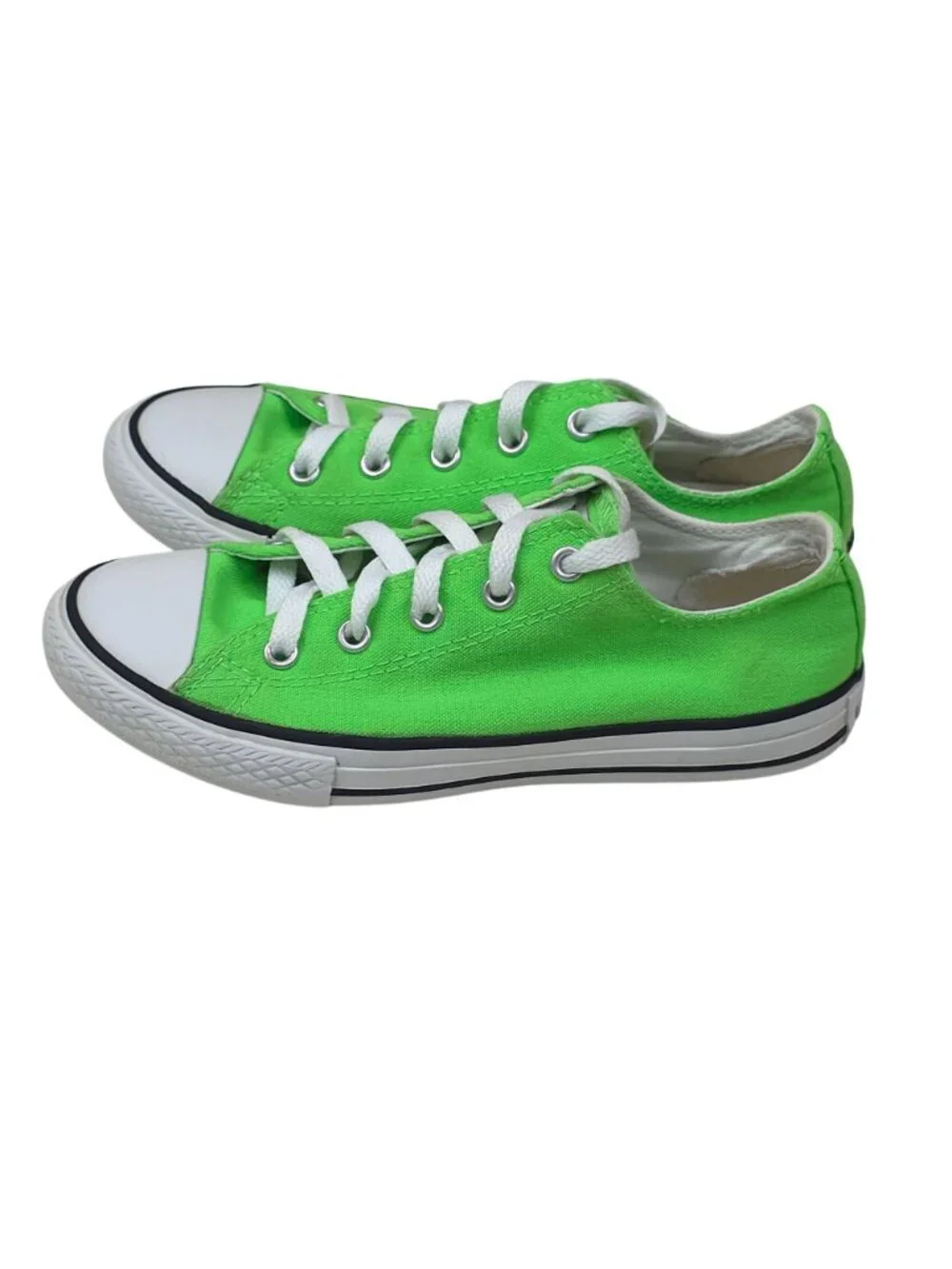 Converse Chuck Taylor All Star Low-Top Canvas Sneakers Youth Size US 2 Green